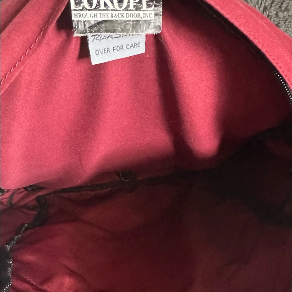 Rick Steves Europe by Kiva Burgundy Backpack - Picture 6 of 9